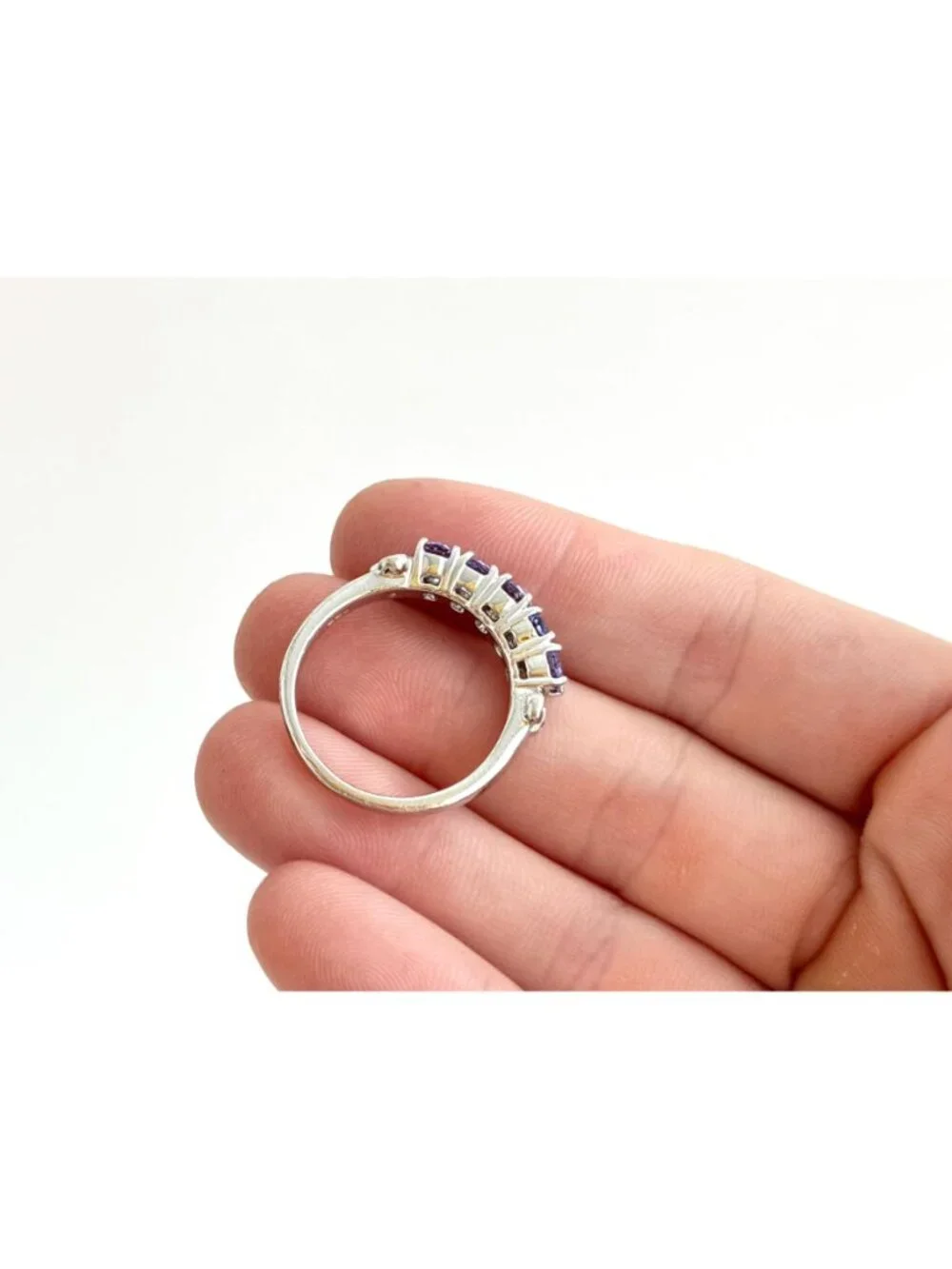Tanzanite Gemstone Oval Cut Row Set Sterling Silver 925 Vintage Ring - sz 8